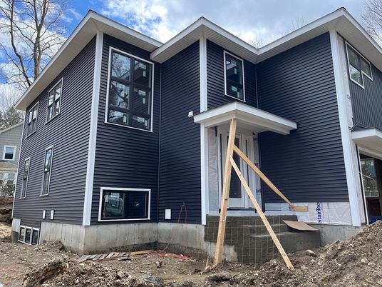Exterior, Facade, None