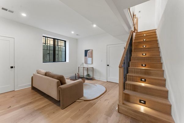 Interior, Recessed Lighting, Wood Texture Flooring