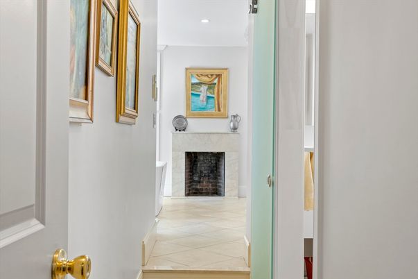 Fireplace, Interior, Recessed Lighting