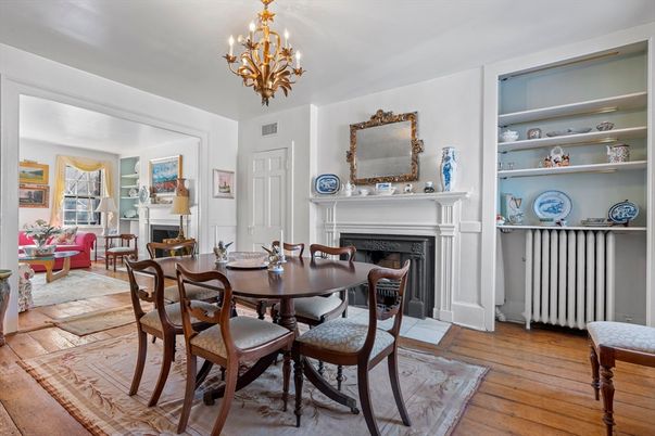 Chandelier, Dining room, Fireplace, Interior, Wood Texture Flooring
