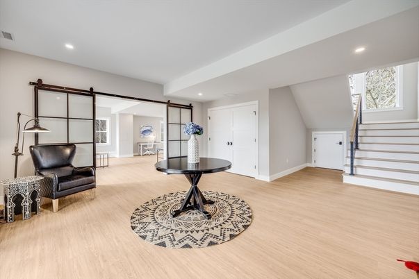 Interior, Recessed Lighting, Wood Texture Flooring