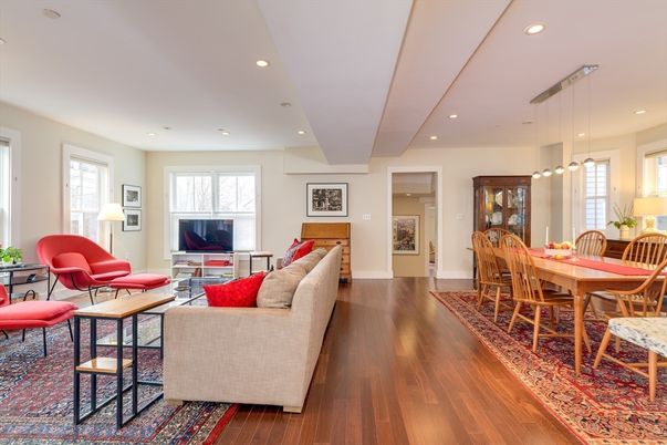 Dining room, Interior, Living room, Pendant Lights, Recessed Lighting, Wood Texture Flooring