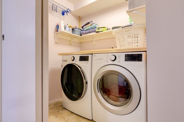 Interior, Utility Closets, Washer