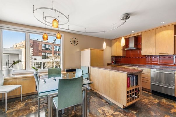 Dining room, Interior, Kitchen, Pendant Lights, Recessed Lighting