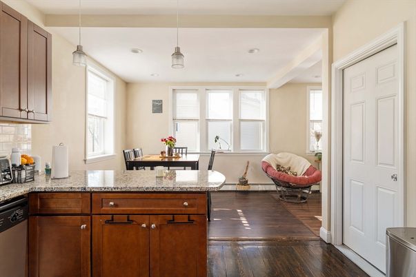 Dining room, Interior, Kitchen, Pendant Lights, Recessed Lighting, Wood Texture Flooring