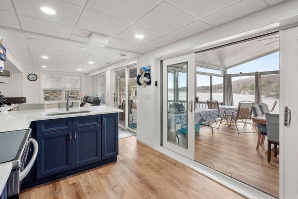Dining room, Interior, Kitchen, Recessed Lighting, Wood Texture Flooring