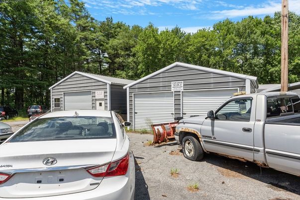Detached Garage, Exterior
