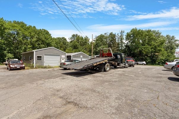 Detached Garage, Exterior