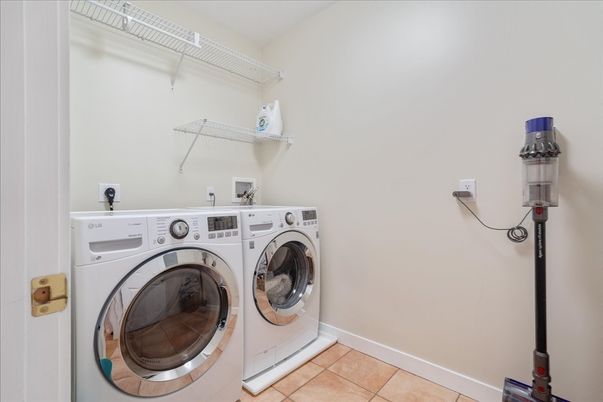 Interior, Washer
