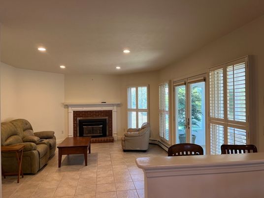 Fireplace, Interior, Living room, Recessed Lighting