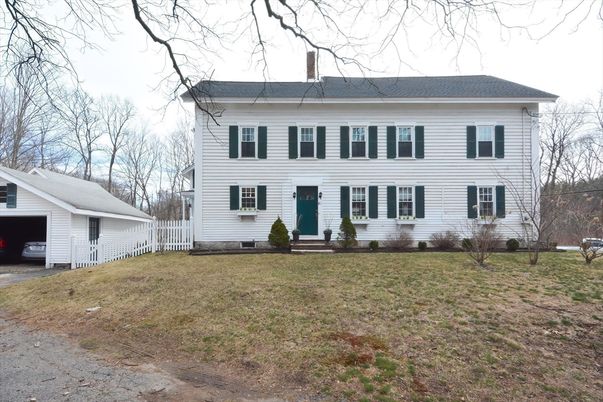 Backyard, Exterior, Facade, Georgian