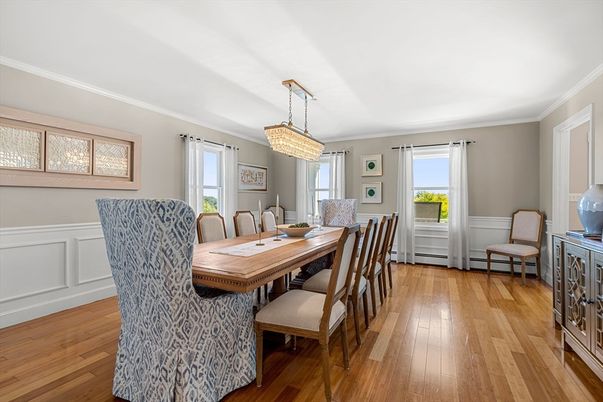 Chandelier, Dining room, Interior, Wood Texture Flooring