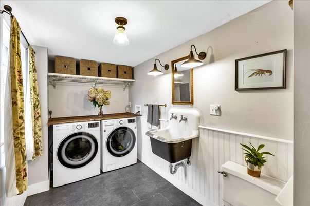 Interior, Washer
