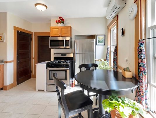 Dining room, Interior, Kitchen, Stainless Steel Appliances