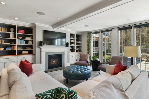 Fireplace, Interior, Living room, Recessed Lighting