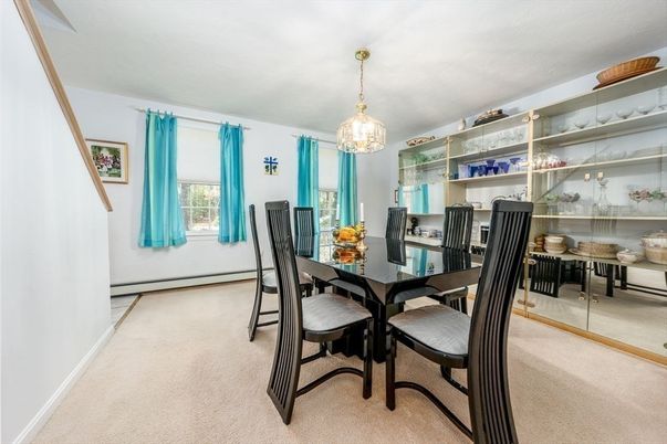 Dining room, Interior, Pendant Lights