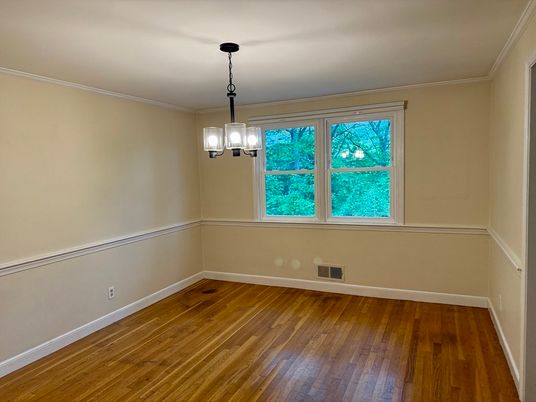 Empty room, Interior, Pendant Lights, Wood Texture Flooring