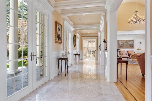 Chandelier, Interior, Living room, Recessed Lighting