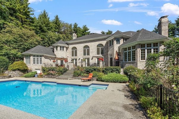 Exterior, Facade, Brick Facade, Pool, French Provincial