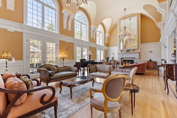 Chandelier, Fireplace, Interior, Living room, Piano, Wood Texture Flooring