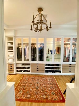Chandelier, Interior, Walk-in Closets, Wood Texture Flooring