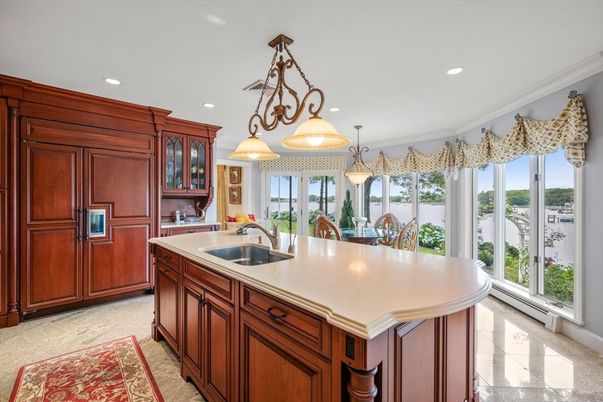 Dining room, Interior, Kitchen, Pendant Lights, Recessed Lighting