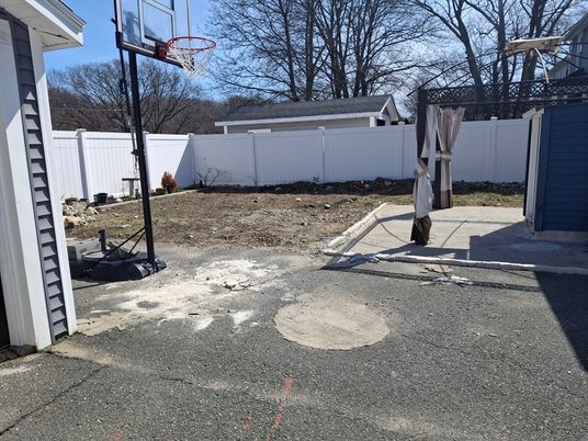 Backyard, Exterior