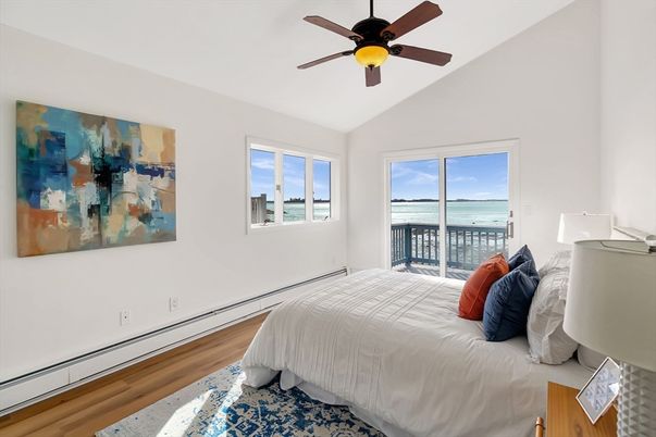 Bedroom, Interior, Water, Wood Texture Flooring