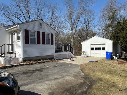 Backyard, Detached Garage, Exterior