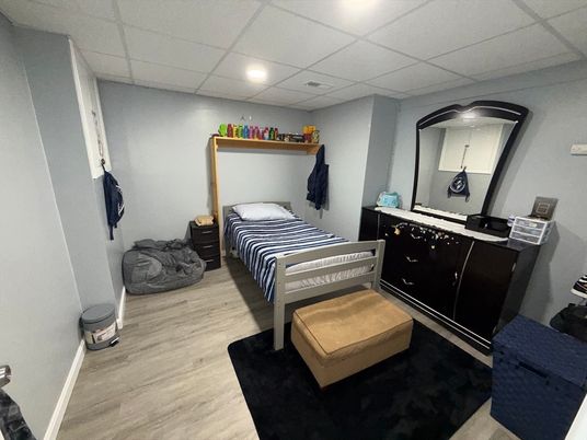 Bedroom, Interior, Recessed Lighting, Wood Texture Flooring