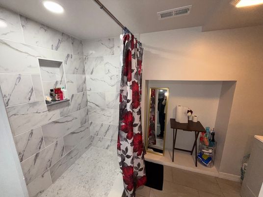 Bathroom, Interior, Marble Walls, Recessed Lighting