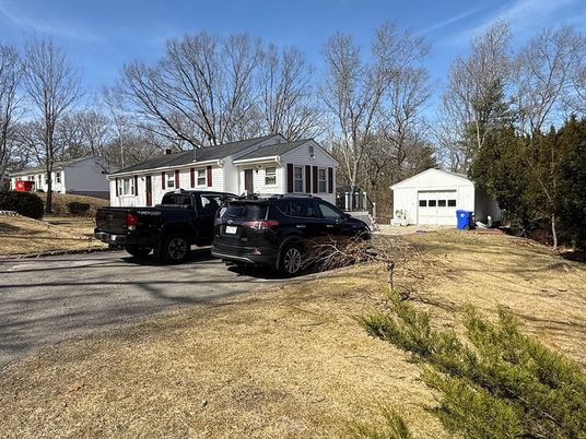 Detached Garage, Exterior