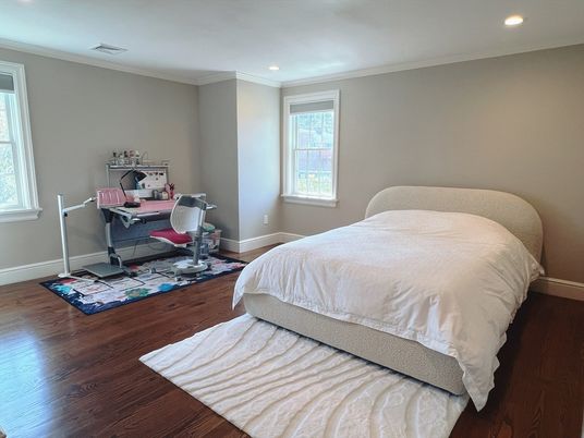 Bedroom, Home Office, Interior, Recessed Lighting, Wood Texture Flooring