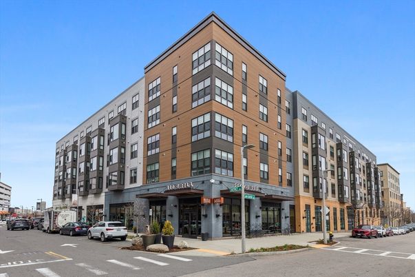 Exterior, Facade, Condo Building