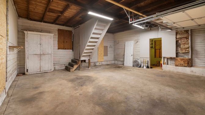 Empty room, Garage, Interior, Stone Walls, Wooden Beams, Wooden Ceilings