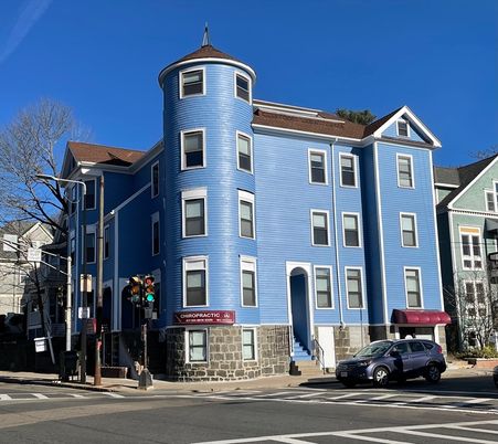 Exterior, Facade, Queen Anne Victorian