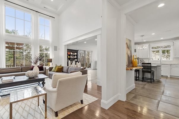 Chandelier, Interior, Kitchen, Living room, Pendant Lights, Recessed Lighting, Wood Texture Flooring
