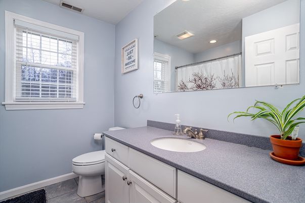 Bathroom, Interior, Recessed Lighting