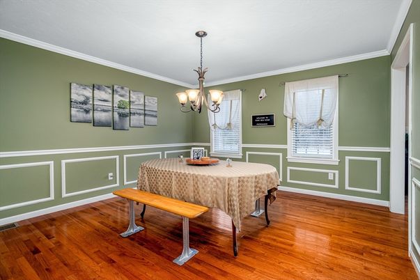 Chandelier, Dining room, Interior, Wood Texture Flooring