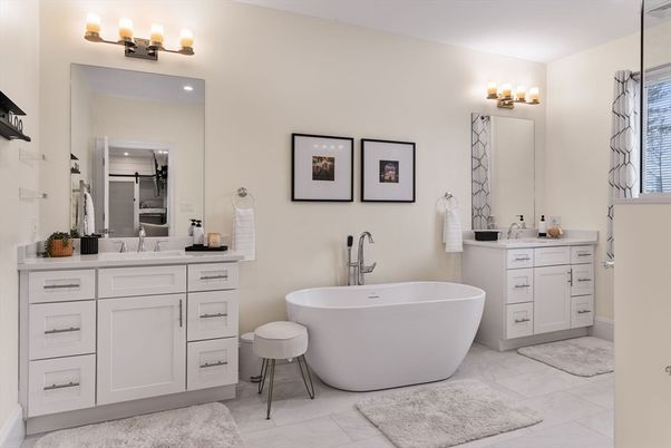Bathroom, Dual Sink Vanities, Free Standing Baths, Interior