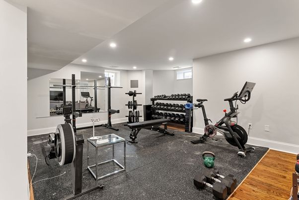 Fitness Equipment, Interior, Recessed Lighting, Wood Texture Flooring