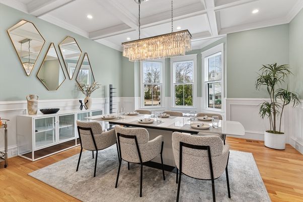 Chandelier, Dining room, Interior, Recessed Lighting, Wood Texture Flooring