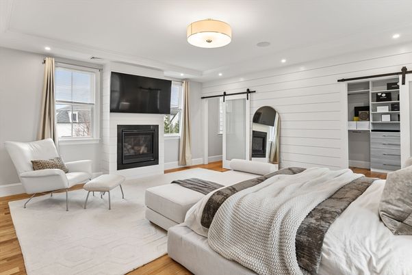 Bedroom, Fireplace, Interior, Recessed Lighting, Wood Texture Flooring