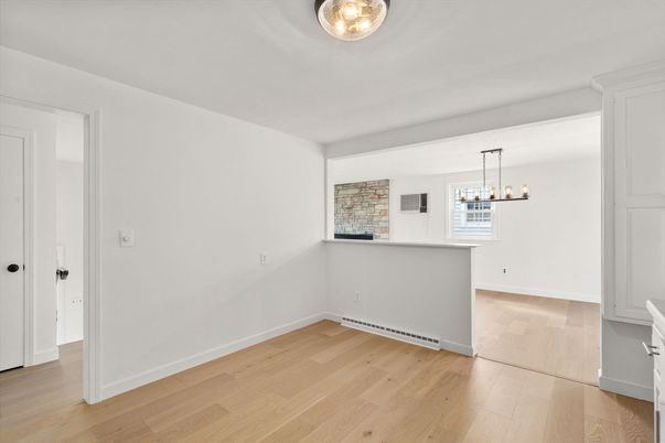 Empty room, Interior, Pendant Lights, Wood Texture Flooring