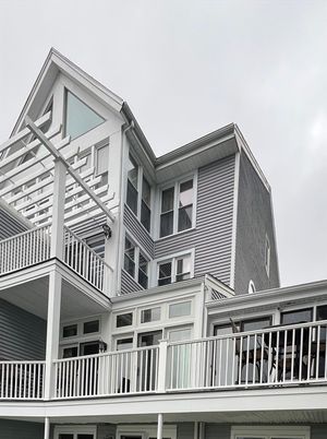 Exterior, Facade, Rowhouse
