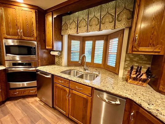 Interior, Kitchen, Stainless Steel Appliances, Wood Texture Flooring