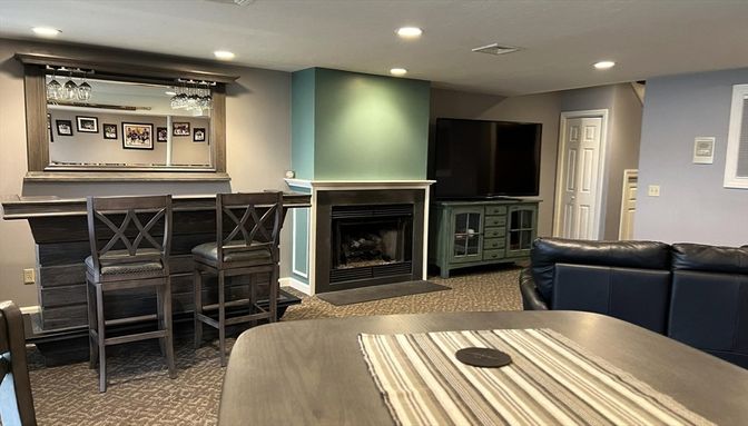Fireplace, Interior, Recessed Lighting