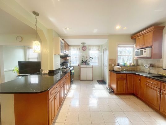 Interior, Kitchen, Pendant Lights, Recessed Lighting