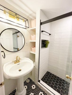 Bathroom, Glass Shower, Interior
