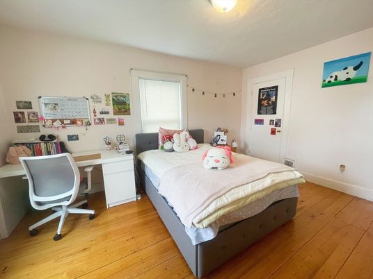 Bedroom, Home Office, Interior, Wood Texture Flooring